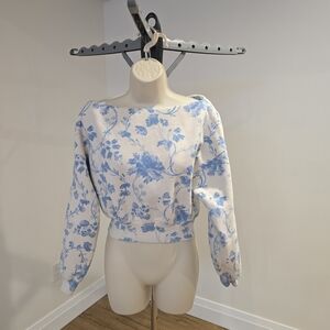 Abercrombie & Fitch Blue Floral Sweatshirt